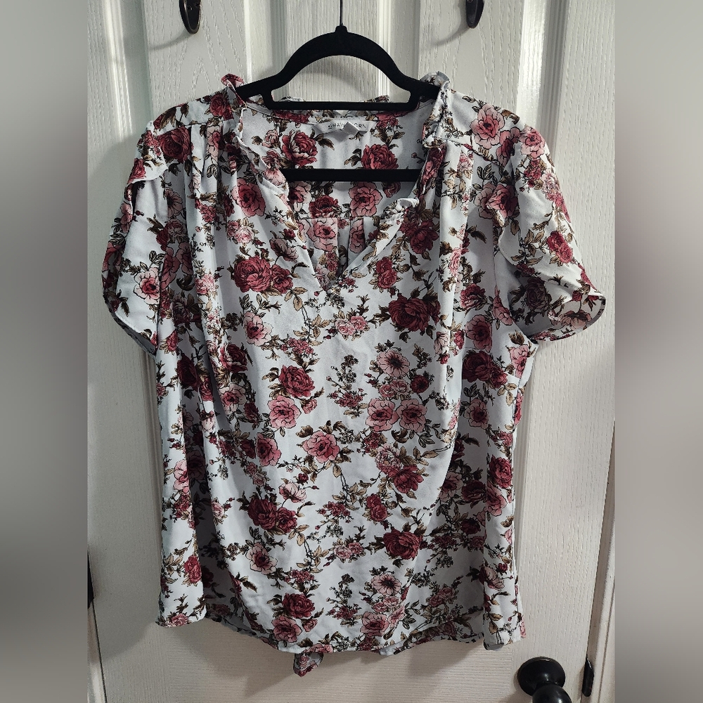 Floral Print Tulip Sleeve Women's Top